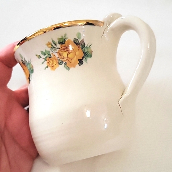 Vintage Handmade Pottery Mugs Gorgeous Rose & Gold Rim Mug set of 2 - Picture 15 of 16